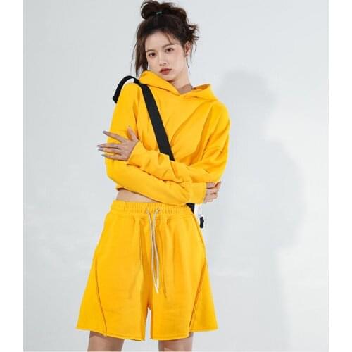 2021 Spring Women Tracksuit Two Piece Outfit 2 Pieces Sets Casual Crop Hoodies Sweatshirt and Sporting Sweat Shorts Pants Suits