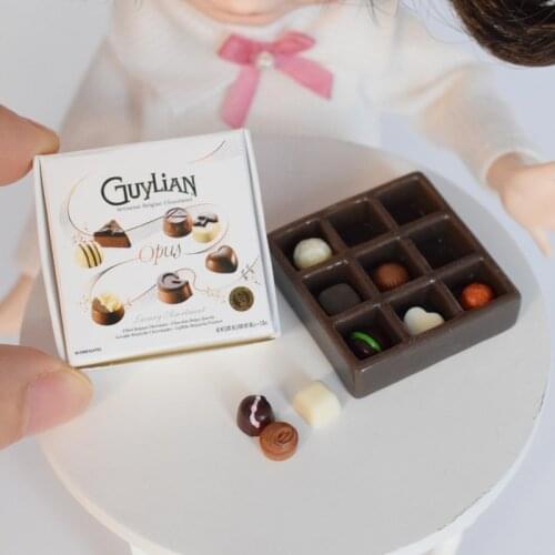 1Set 1/6 Dollhouse Miniature Mini Guylian Chocolate Model Play Kitchen Food Toy for Blyth Barbies House Doll Accessories