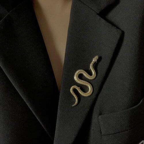 Fashion Unique Design Gold Color Snake Brooches Women Men Lady Luxury Metal Snake Animal Brooch Pins Party Casual Jewelry Gifts