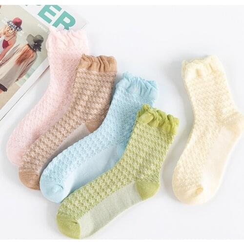 2021 Cute Thin Solid Color Lace Side Socks For Women Korean Style Breathable Wavy stripes Casual Womens Socks Trend Loose sock