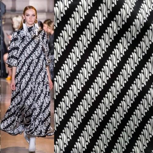 Sewing dress shirt fashion custom black white digital printing stain fabric 100% polyester brand clothing materials by the yard