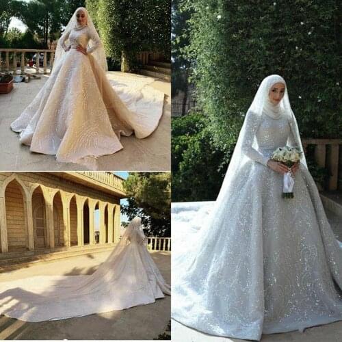 2020 Vintage Muslim Wedding Dresses Appliqued Sequins High Collar Chapel Train Customize Long Sleeve Wedding Gowns Luxury Dress