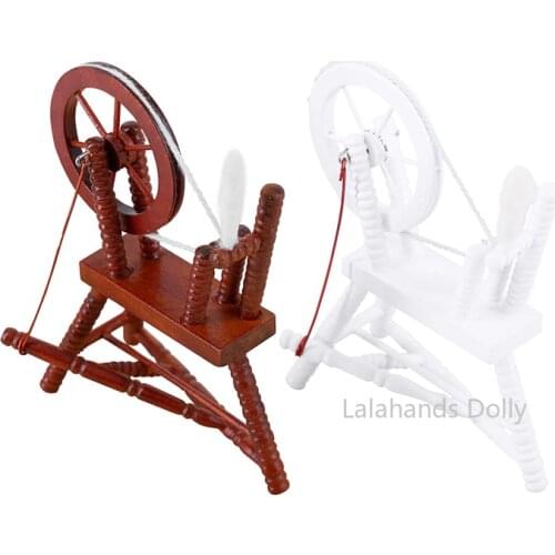 1/12 Ob11 Doll House Mini Two-color Vintage Spinning Cart Model for Doll House Furniture Decorative
