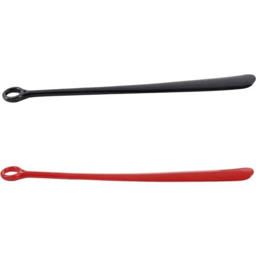 2 Pcs 18.5Inch Plastic Extra Long Handle Shoe Horn Shoehorn Flexible Easy Sturdy Slip Aid, Black & Red