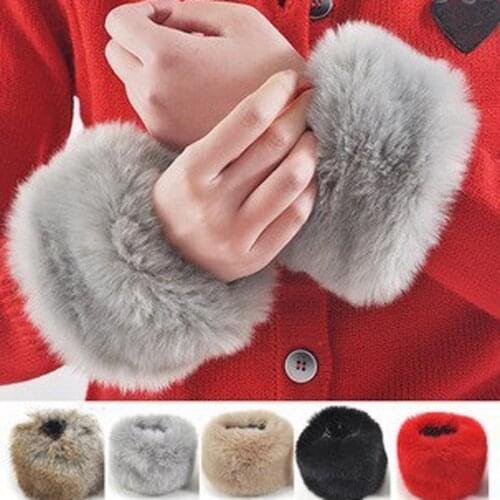 1 Pair Women Fashion Winter Warm Faux Fur Elastic Wrist Slap On Cuffs Arm Warmer Plush Wrist Gloves Sleeve Cuff Cover Wristbands