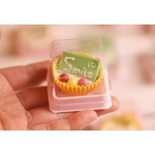 50 mini clear plastic cake container - chocolate candy gift case box - wedding party favor
