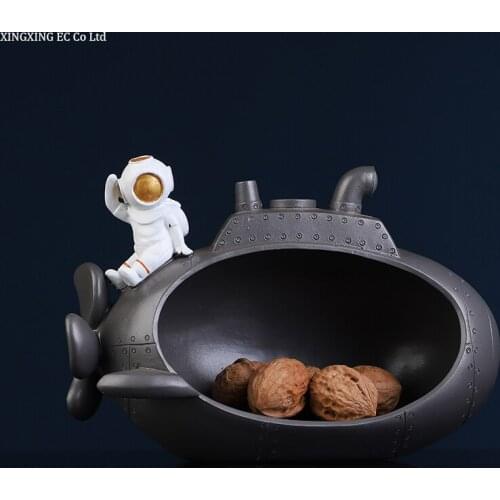 Light Luxury Astronaut Home Decoration Creative Key Storage Decoration Coffee Table Snack Nut Plate Cartoon Desktop Decoration