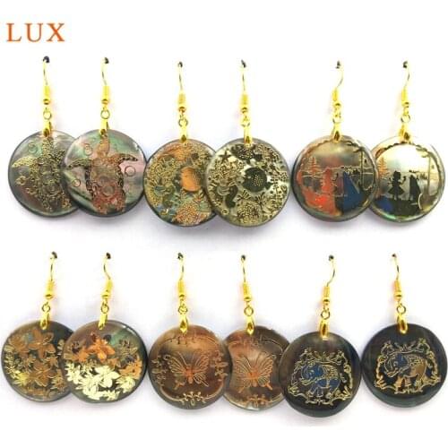 Carving Abalone Shell Earrings Pendant Natural Seashell Round Shape Art Gold Shell Earrings For Women Lady Jewelry Finding