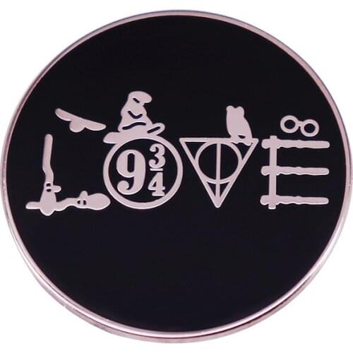 Wizarding World ''Love'' Silhouette Lapel Pin