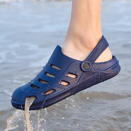 Original Men Beach Clogs Shoes Casual Summer Garden Clog Classic Shoes Comfort Garden Anti Slip Beach Sandals