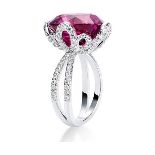 Pink Zircon Ring Famale Micro-inlaid Full Drill Engagement Ring Retro Luxury Womens JewelryFlower Shape Wedding Ring for Women