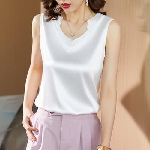 New V-neck Embroidery Blouses Satin Tops Plus Size Silk Women Blouses Shirts Women Elastic Lace Shirt Top Blusas 13739