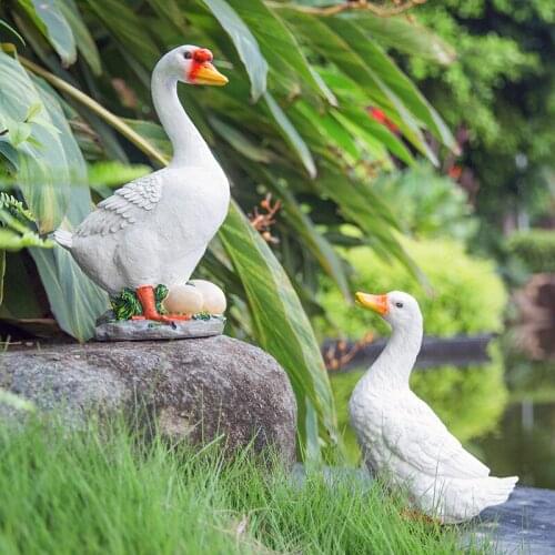 Garden Resin Ornaments American Garden Decorations Outdoor Villa Landscape Resin Animal Simulation Goose Duck Sculpture