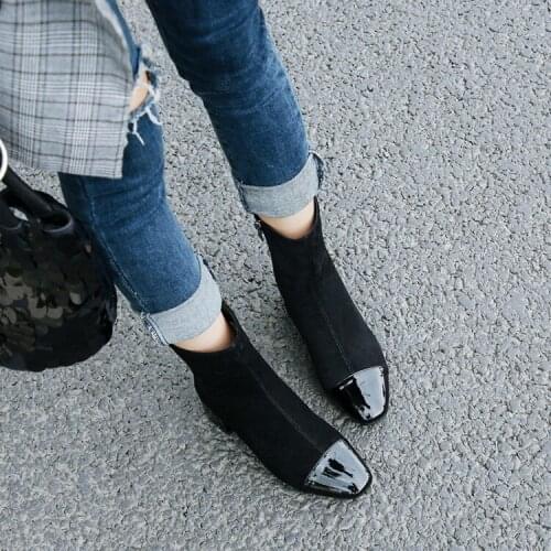 Big Size 9 10 11 12 13 Martin Shoes with Pinpoint Colour Matching and Rough heels