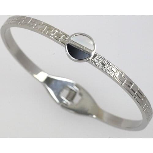 Vel Vett Rigid Bracelets