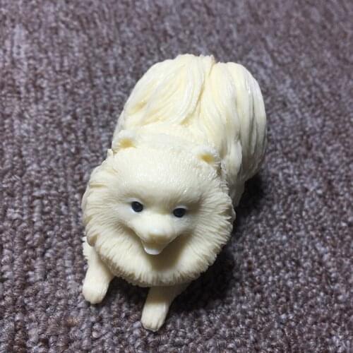 White pet Pomeranian Mini statue Modern art animal sculpture Home decoration ornaments car decorations Cute little gift