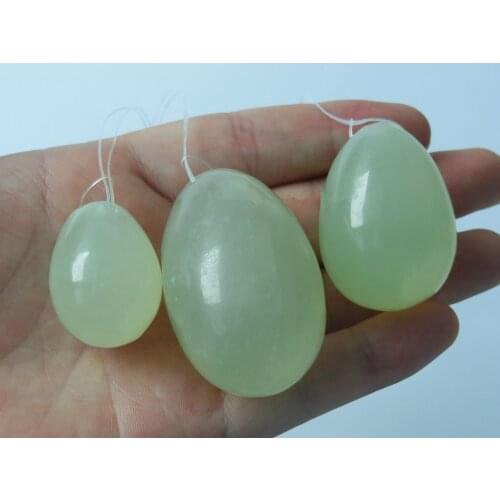 New 3pcs/set Yoni Egg Jade Eggs Ben Wa Ball For Women Kegel Exercise Tightening Vaginal Muscle Drilled Green Ball Size S/M/L