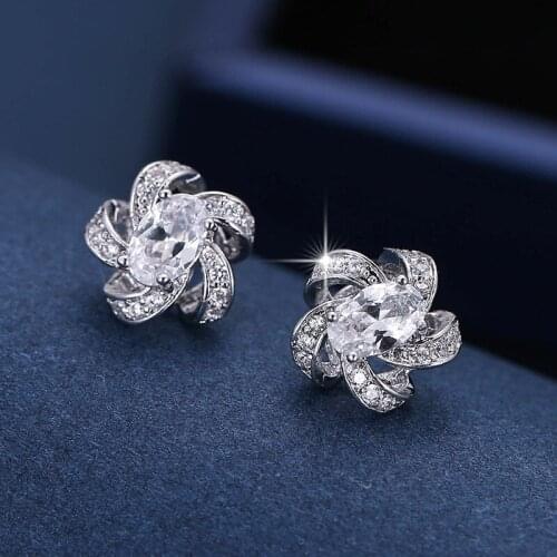 Fashion Jewelry Zircon Earrings Trend Simple Stud Earrings Copper Inlaid Diamond Gold-plated Earrings