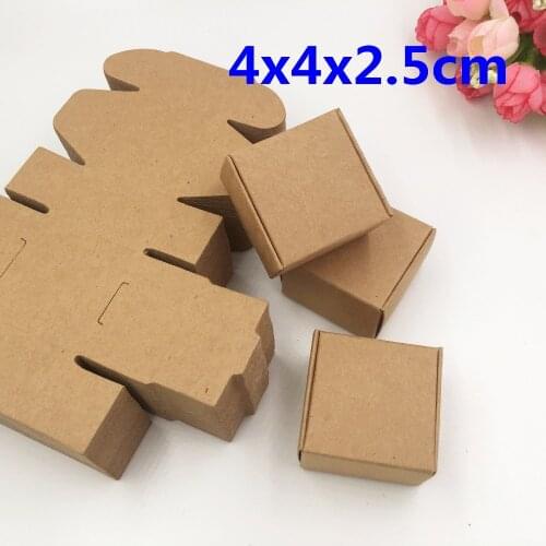 30pcs 4*4*2.5cm Kraft Craft Paper Jewelry Pack Boxes Small Gift Box For Biscuits Handmade Soap Wedding Party box