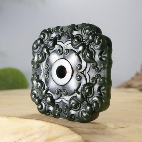 Xinjiang Hetian jade green jade a fine material to protect the eight sides to the jade brand pendant hp324