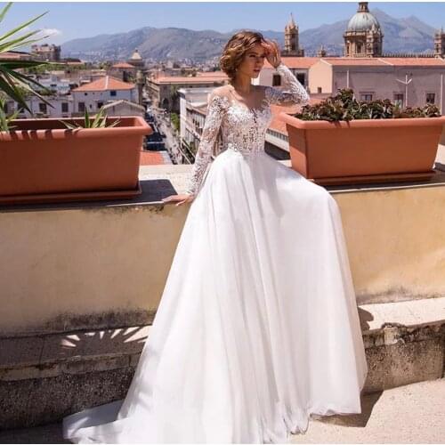 Wedding Dress A-Line O-Neck Full Sleeve Lace Appliques Sequined Button Floor Length Sweep Train Bride Gown Custom Made 2021