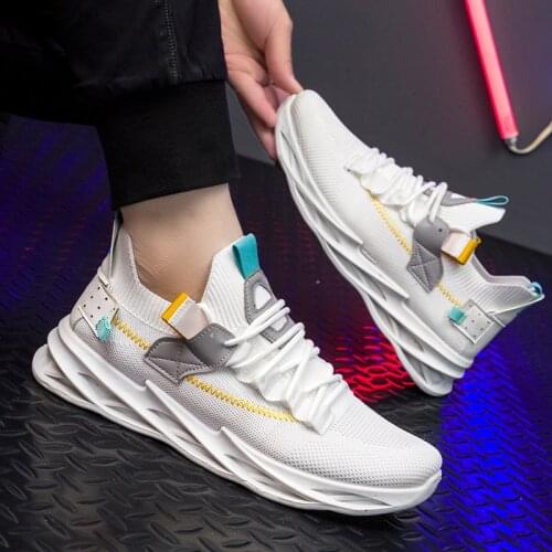 Summer White Chunky Sneakers Men Shoes Breathable Mens Mesh Sneakers Weaving Man Casual Blade Shoes Outdoor Zapatos de hombre