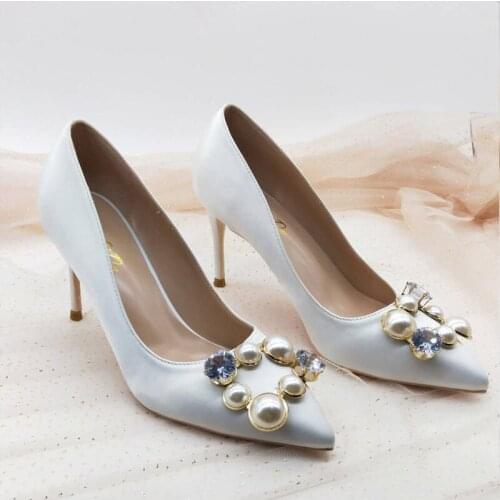 2020 New French Girls Wedding Shoes Female Fine Western Large White Wedding Shoes Water Diamond Pearl Bridesmaid Shoes