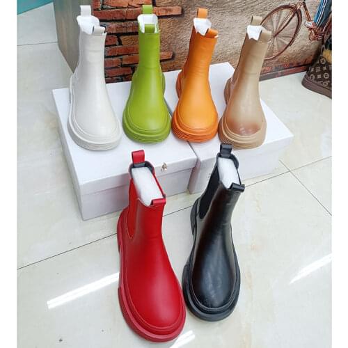 2020 spring and autumn womens shoes single boots muffin round head patent leather doll shoes elastic mouth elastic Martin shoes