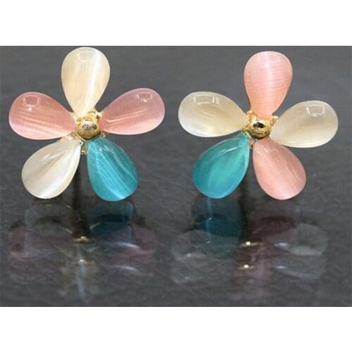 2021 Exquisite Personality Opal Five Petal Flower Stud Earrings for Women Party Wedding Fashion Jewelry