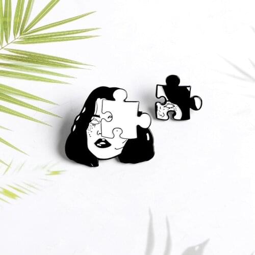 Jigsaw Puzzle Pins Pitiless Sexy Woman Face With Short Hair And Deep Lips Personality Weird Lapel Enamel Female Brooches