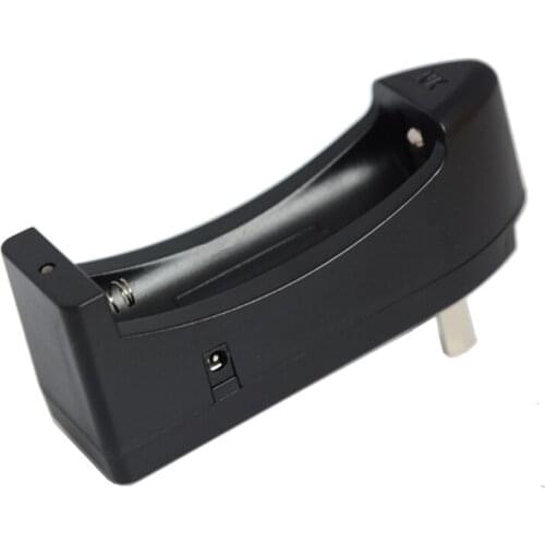 2018 New KingWei NK-801 18650 Fast Charger 3.7v Rechargeable Li-ion Battery US EU Plug Charger