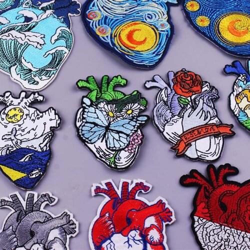 DIY Heart Patch Embroidered Patches For Clothes Punk Patch Skull Stickers Iron On Patch On Clothes Appliques For Clothing Badge