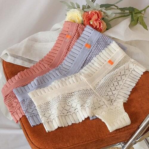 Sexy Lace G-String Seamless Panties Lingerie European American Ladies Low-waist Soft Breathable Hollow Underwear