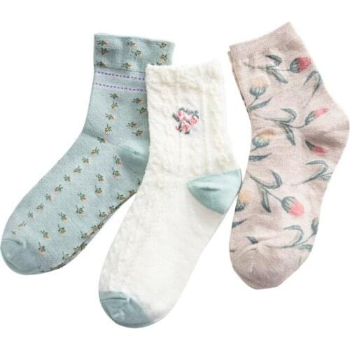 10 Pairs Sweet Retro Florals Tulip Comfort Breathable Womens Socks Girls Middle Tube Sock 2021 New
