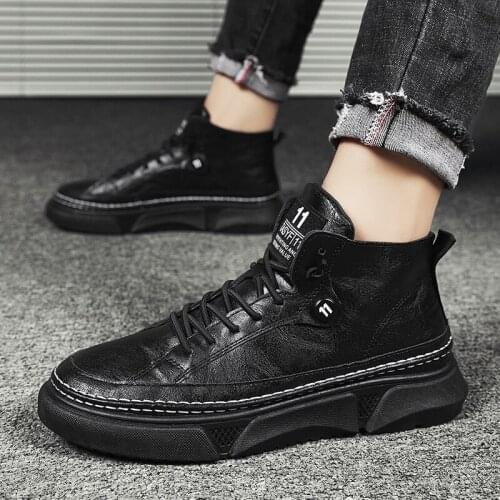 Men Casual Shoes Sneakers Leather Waterproof Winter Sneakers Walking Shoes Mens Comfort Lightweight Casual Leather Board Shoes