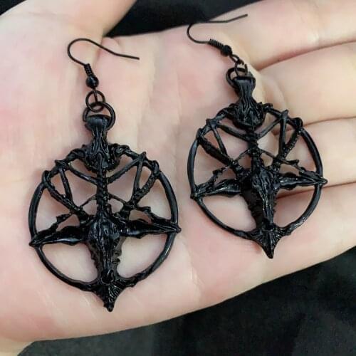 2021 New Fashion Glamour Retro Womens Pentagram Pan God Skull Goat Head Pendant Earrings Gothic Witch Jewelry
