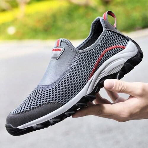 Breathable Men Running Shoes Slip On Walking Sneakers lightweight Male Vulcanized Shoes Summer Outdoor Sport Trainer Flat Loafer