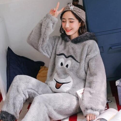 Cartoon Velvet Pajama Set Korean Flannel Warm Pajamas for Women Long Sleeve Home Suit Ladies Thick Female Sleepwear Home Clothes