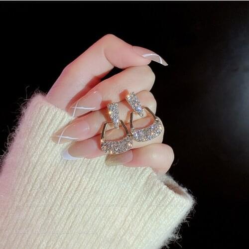 2021 Korean New Fashion Geometric Earrings Temperament Small Simple Earrings Elegant Ladies Jewelry