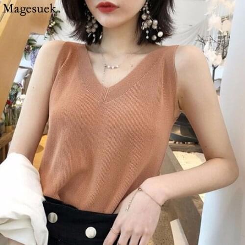 Korean Casual Knitted Shirt Woman Pink V-neck Sleeveless Tank Tops Summer Femme 2021 Solid Basic Vests Women Tops Female 13691