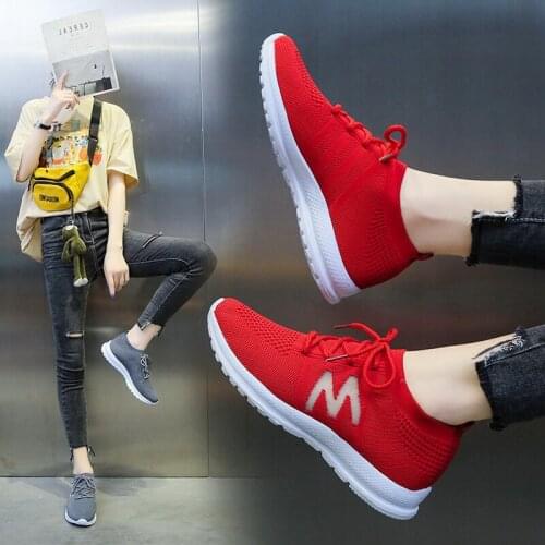 2021 Hot Women Vulcanized Running Shoes Female Slip on Sneakers Mesh Breathable Sports Shoes Womens Athletic Footwear