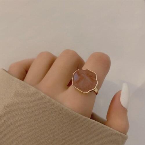 Vintage Retro Dripping Oil Rings Statement Metal Alloy Golden Plating White Green Red Finger Ring For Women Party Gifts Jewelry