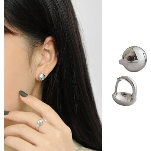 Korean S925 Sterling Silver Earrings 2020 New Style Non-Mainstream Ultra-Simple Smooth Ball Ear Clip Female All-match Ear Stud