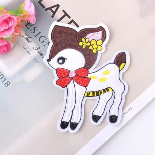 50pcs/lot Sika Deer Embroidery Patches Letters Clothing Decoration Accessories Diy Iron Heat Transfer Applique Iron on Patch