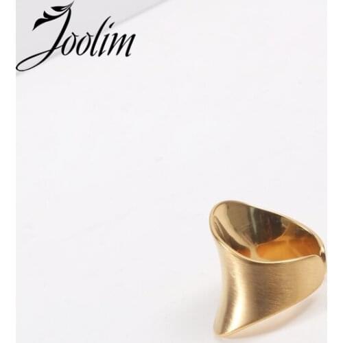 Joolim High End 18K Gold PVD Symple Drawing Surface Rings for Women Stainless Steel Jewelry Wholesale