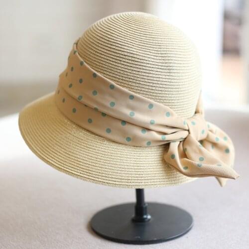 Womens Summer Straw Hats with Polka Bowknot Sun Proof Travelling Hats Fashion Casual Beach Hats Sun Hats