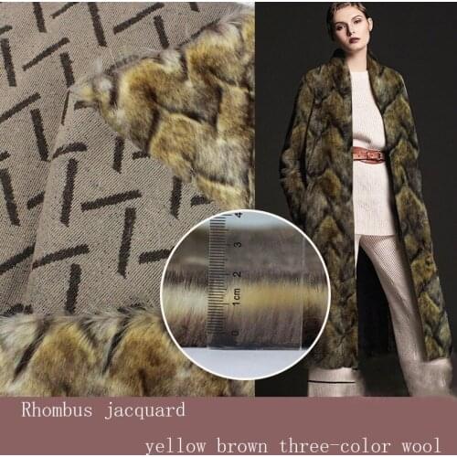 Artificial fur, diamond-shaped jacquard fur, yellow-brown three-color wool, imitation fur clothing, luggage shoe and hat fabric