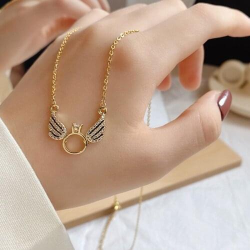 Vintage Crystal Angel Wings Pendant Necklace for Women fashion geometric metal Clavicle Chain choker collar Elegant Neck Chain