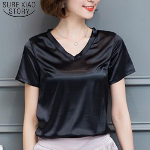 2021 Summer TShirt Sexy V-neck Short Sleeve Shirt Ladies Fashion Clothing New Arrival Silk T-shirt Black White Tops 4605