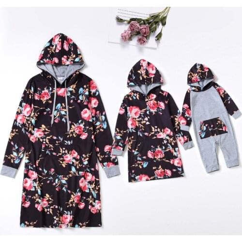 2021 European and American parent-child floral print sweater dress black female womens clothing